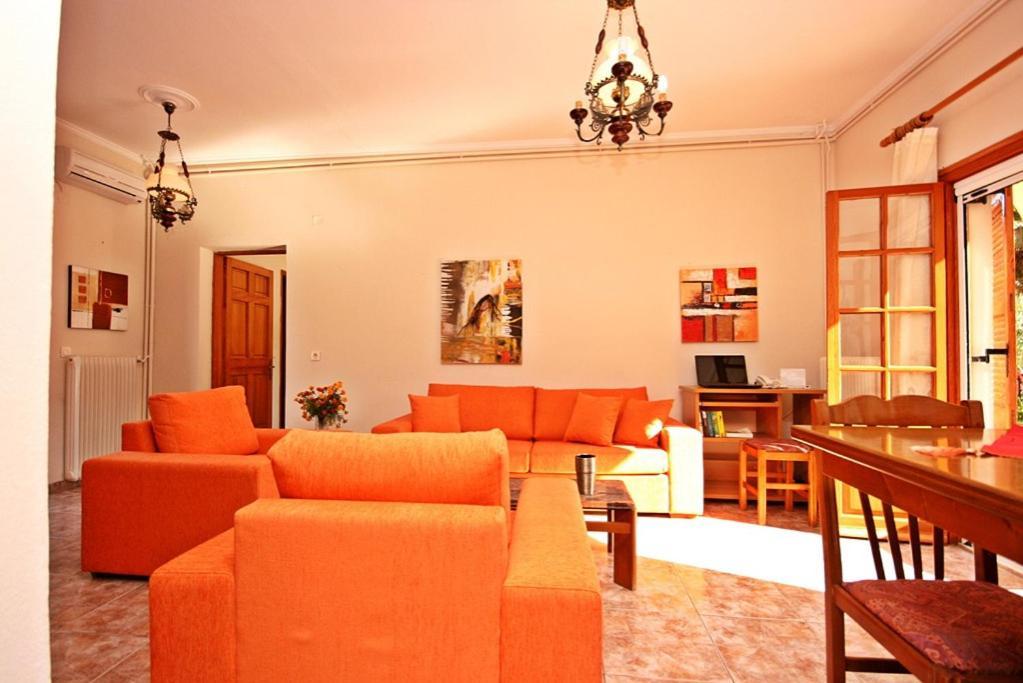 Pool Villa Grigoris Aspiotades ภายนอก รูปภาพ