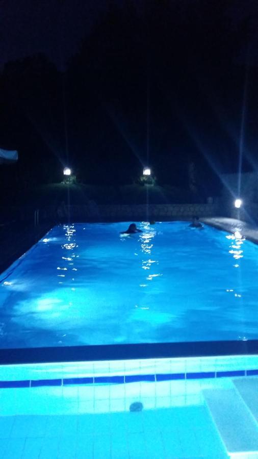 Pool Villa Grigoris Aspiotades ภายนอก รูปภาพ
