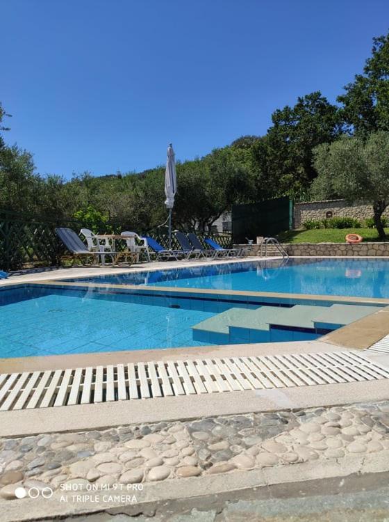 Pool Villa Grigoris Aspiotades ภายนอก รูปภาพ