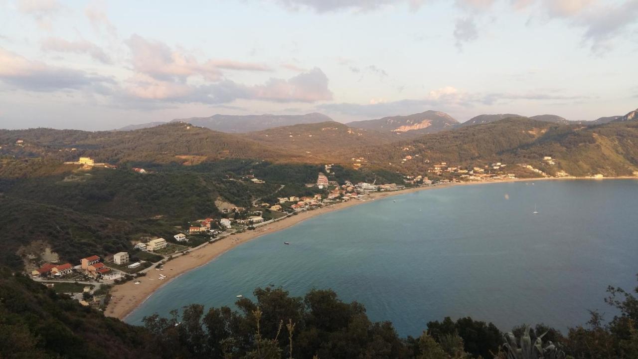 Pool Villa Grigoris Aspiotades ภายนอก รูปภาพ