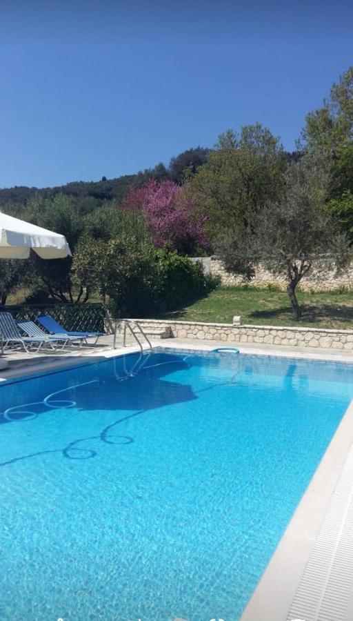 Pool Villa Grigoris Aspiotades ภายนอก รูปภาพ