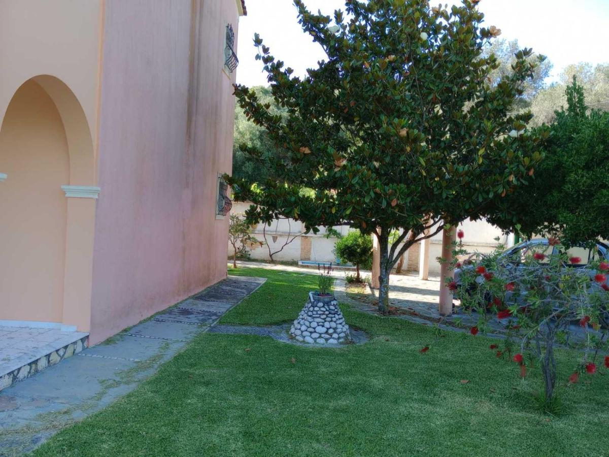 Pool Villa Grigoris Aspiotades ภายนอก รูปภาพ